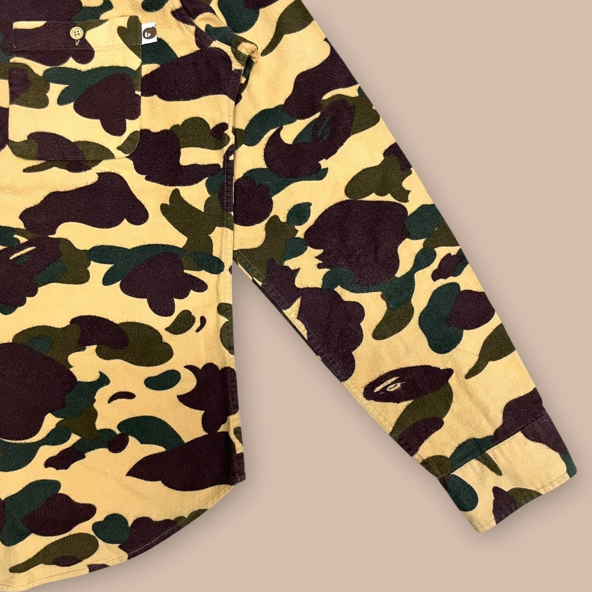 Bape OG90s Bape 1st Camo L/S Button-up Shirt Size US L / EU 52-54 / 3 - 7 Thumbnail