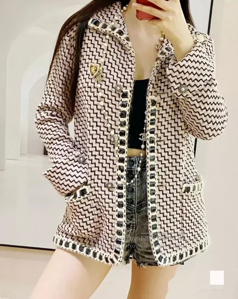 Chanel Chanel Roman series wavy pink coat Size XS / US 0-2 / IT 36-38 - 8 Thumbnail