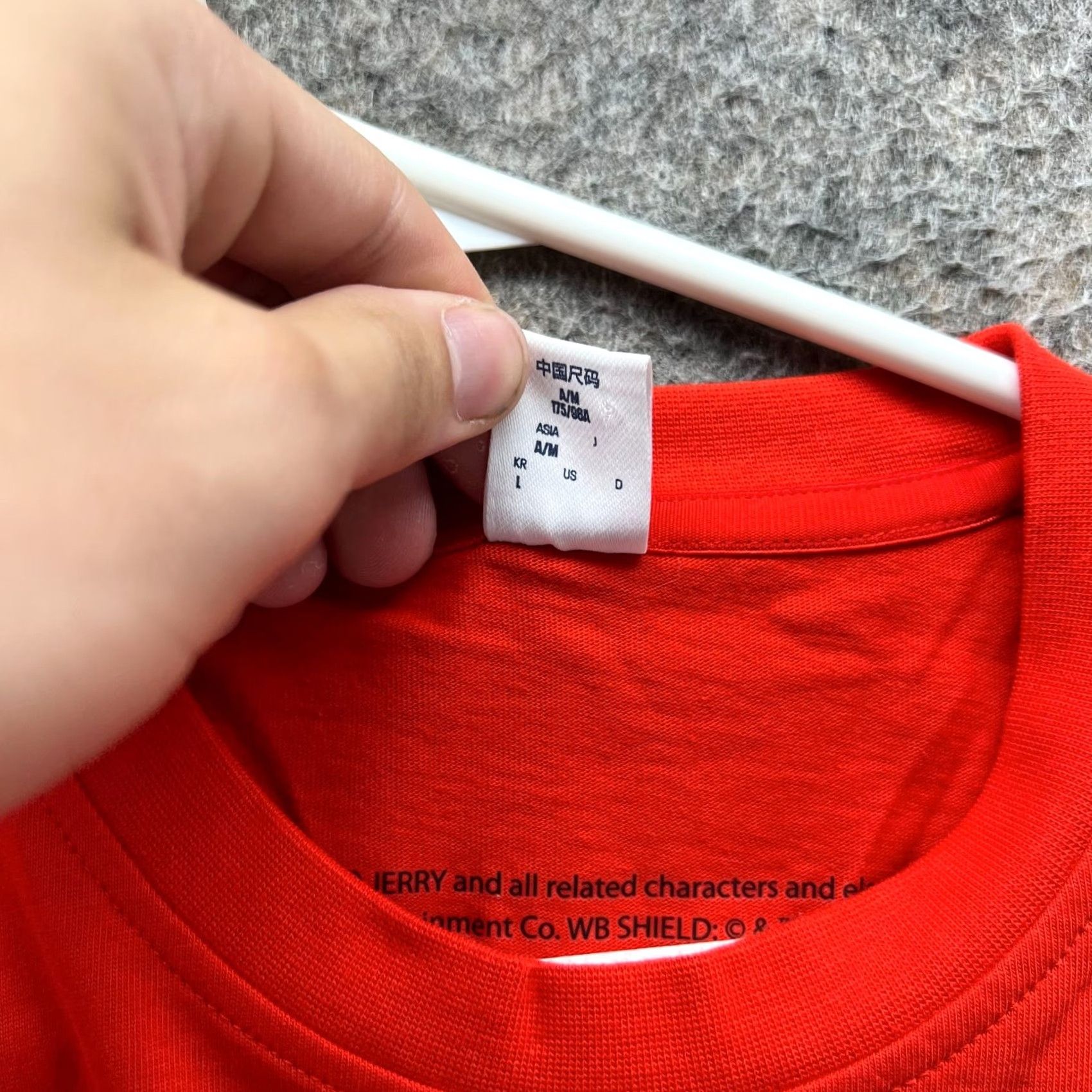 Reebok Reebok Shirt Men Large Red Short Sleeve Tom and Jerry The End Graphic Tee Cotton Size US L / EU 52-54 / 3 - 3 Thumbnail