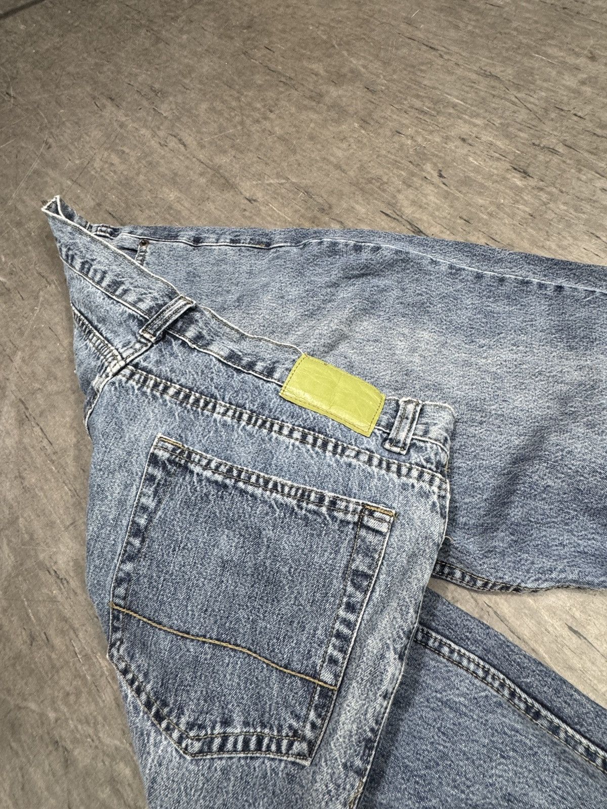 Vintage ᶠᵃⁿᶜʸᵍᵘʸ Vintage Baggy Washed Denim Jeans Wide leg Y2K Size US 36 / EU 52 - 6 Thumbnail