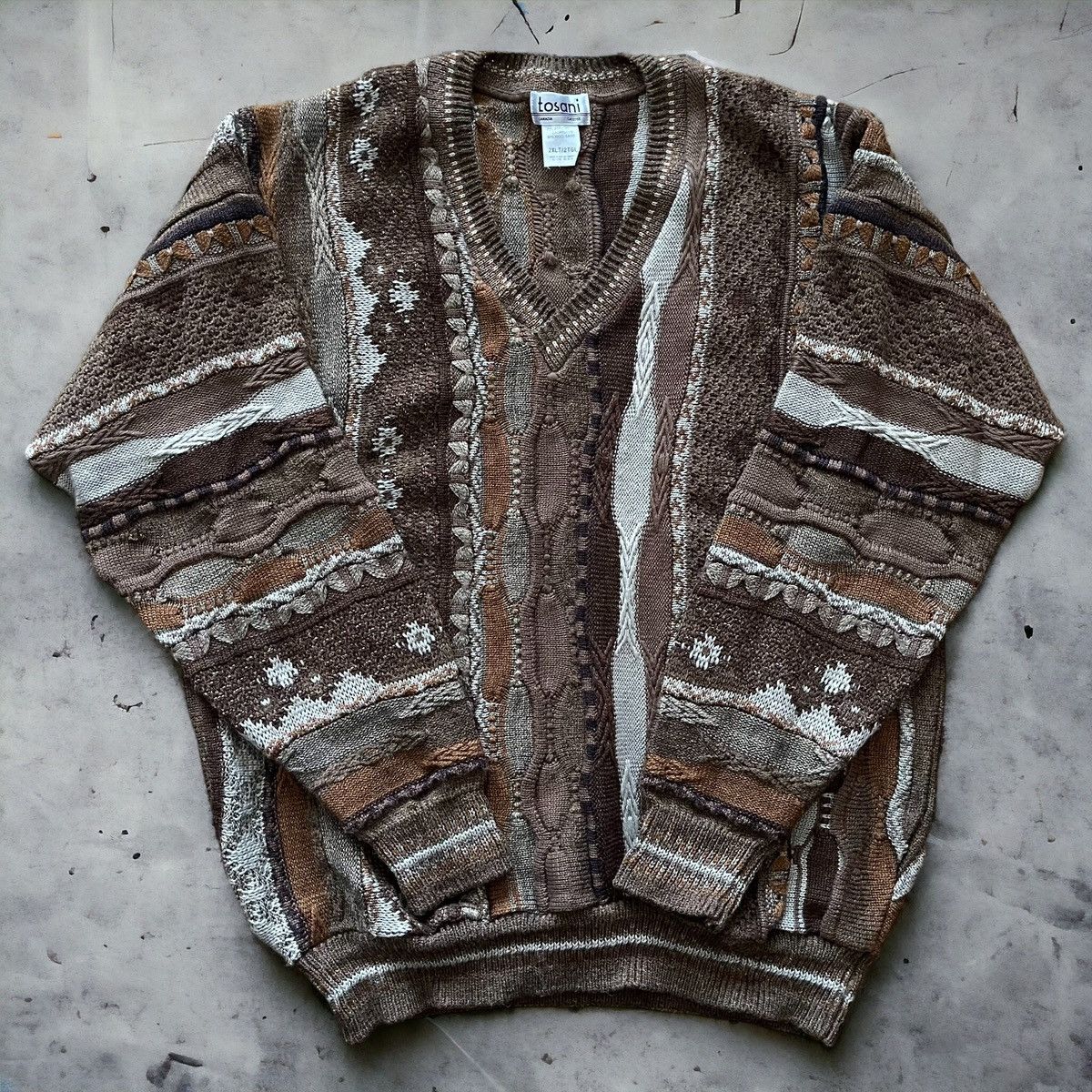 Coogi × Vintage Vintage Coogi Inspired 3D Knit Sweater Size US XXL / EU 58 / 5 - 1 Thumbnail