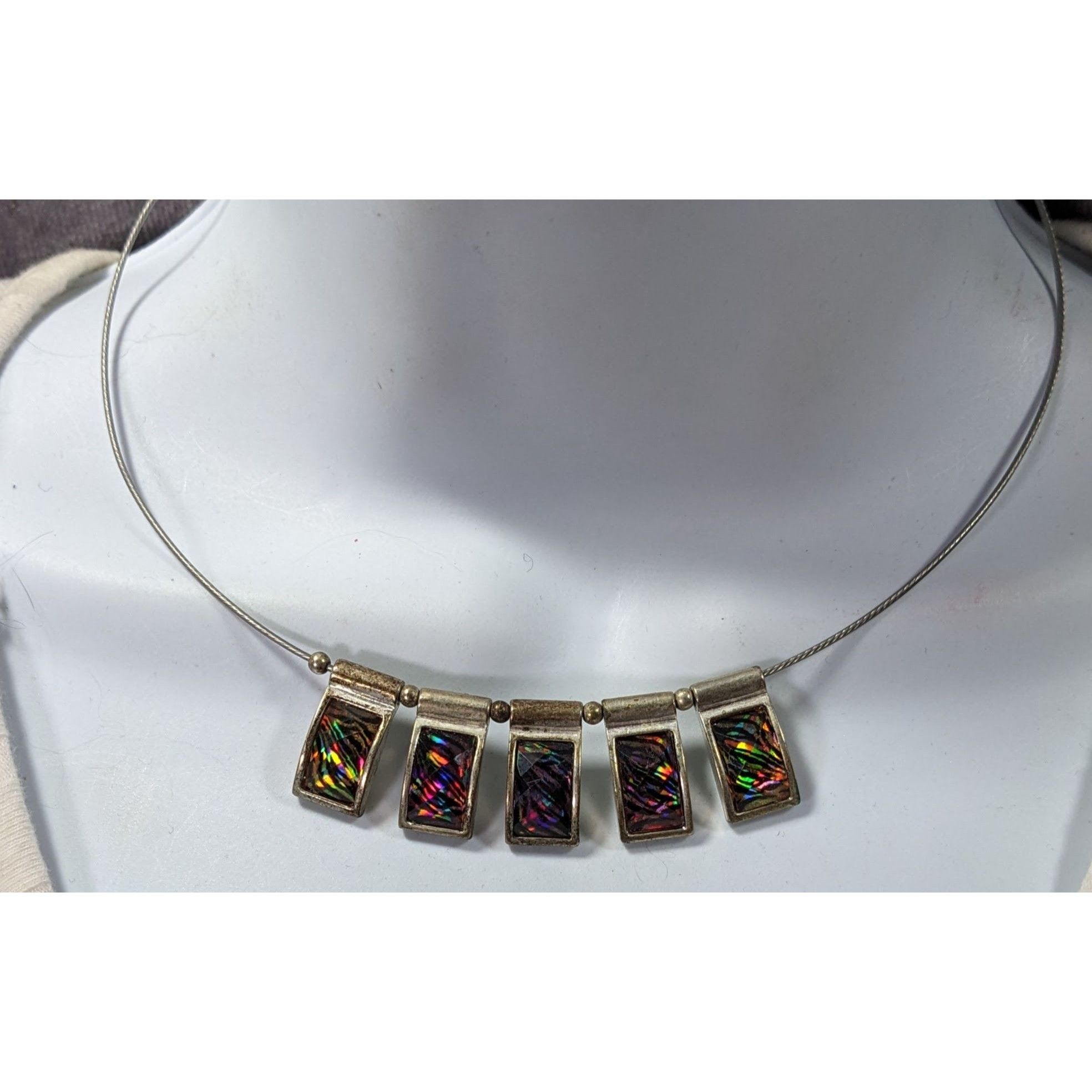 Other Rainbow Holographic Tiger Stripe Silver Tone Charm Necklace Size ONE SIZE - 6 Thumbnail