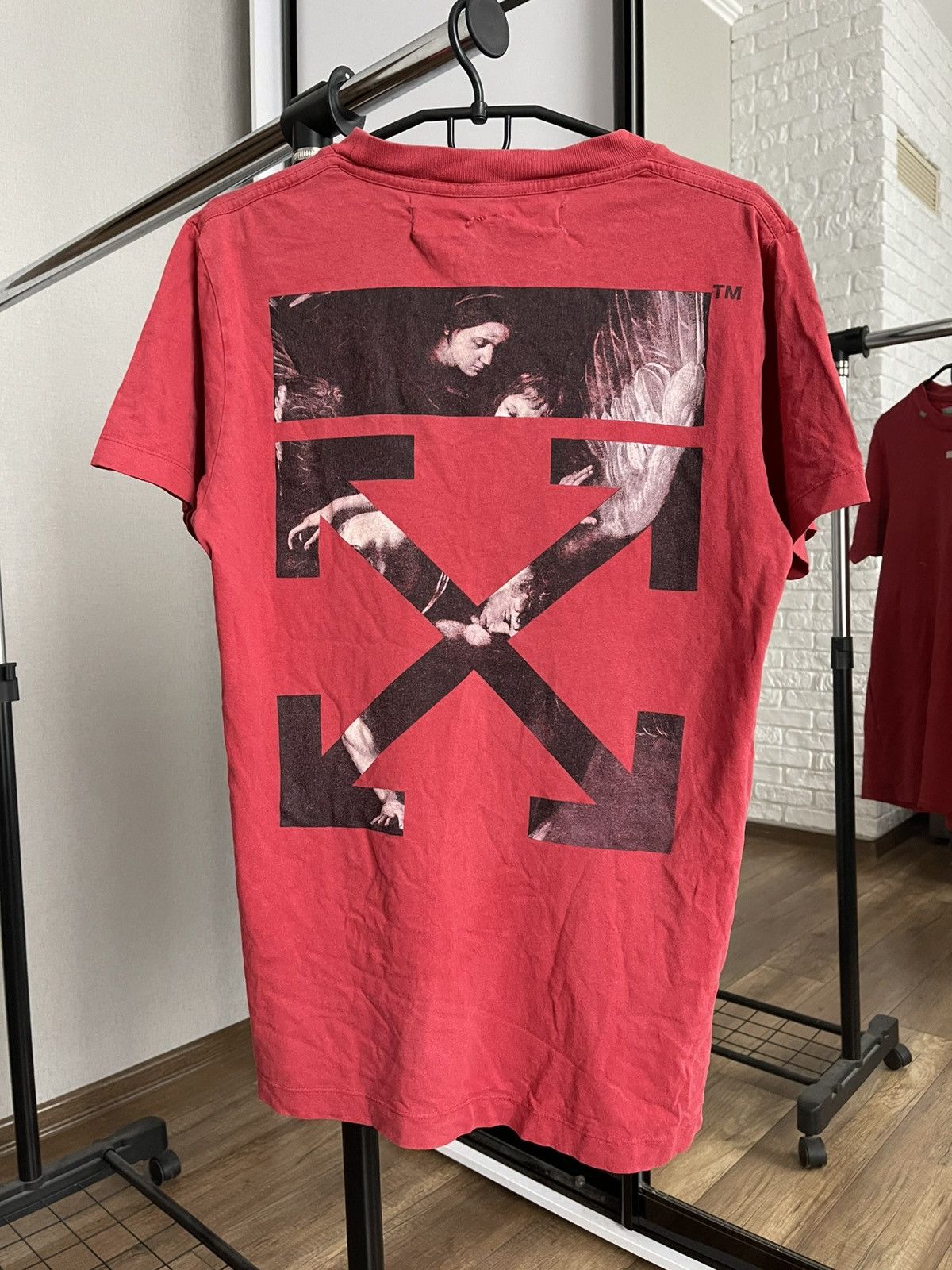 Off-White Off White Caravaggio Arrows T-Shirt Tee Size US S / EU 44-46 / 1 - 1 Thumbnail