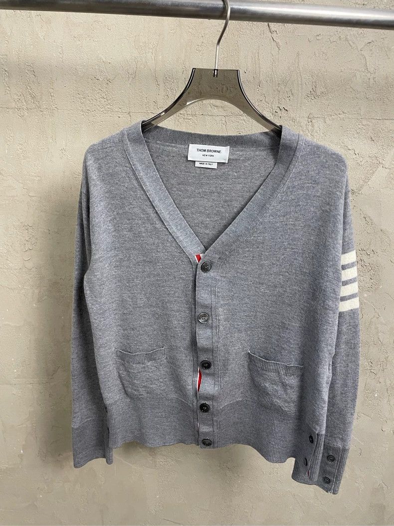 Thom Browne Thom Browne Gray four-striped wool cardigan jacket 2505-Nex Size US L / EU 52-54 / 3 - 3 Thumbnail