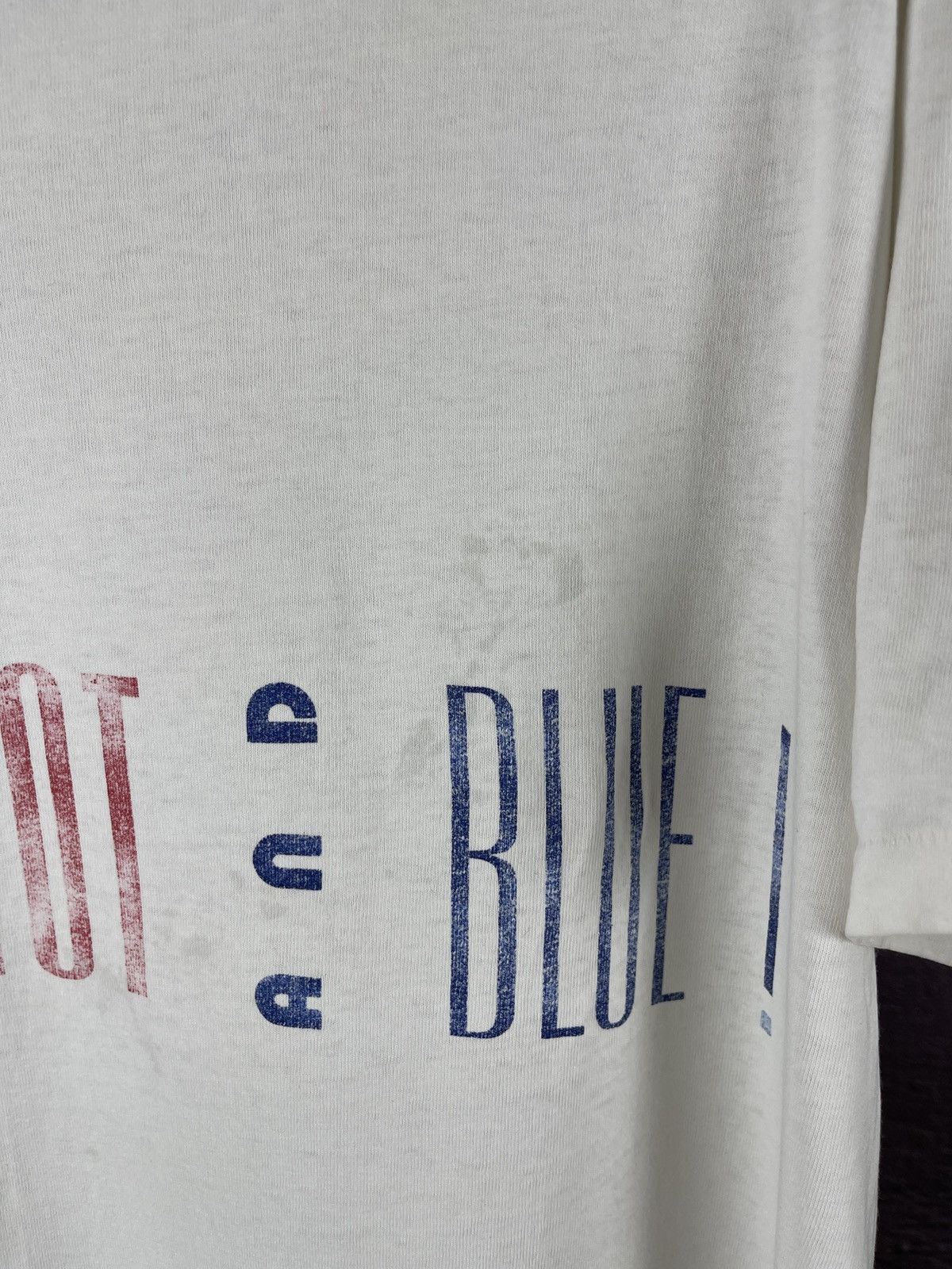 Japanese Brand 90’s Estée Lauder “Red Hot and Blue!” Tee shirt used Size US L / EU 52-54 / 3 - 6 Thumbnail