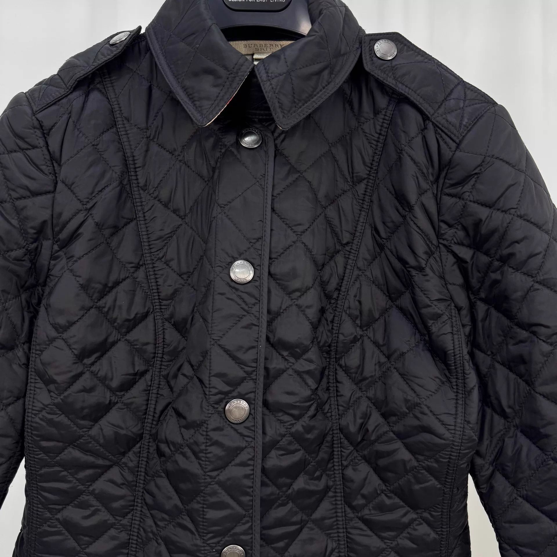 Burberry Burberry quilted check puffer jacket XS mint Size XS / US 0-2 / IT 36-38 - 3 Thumbnail