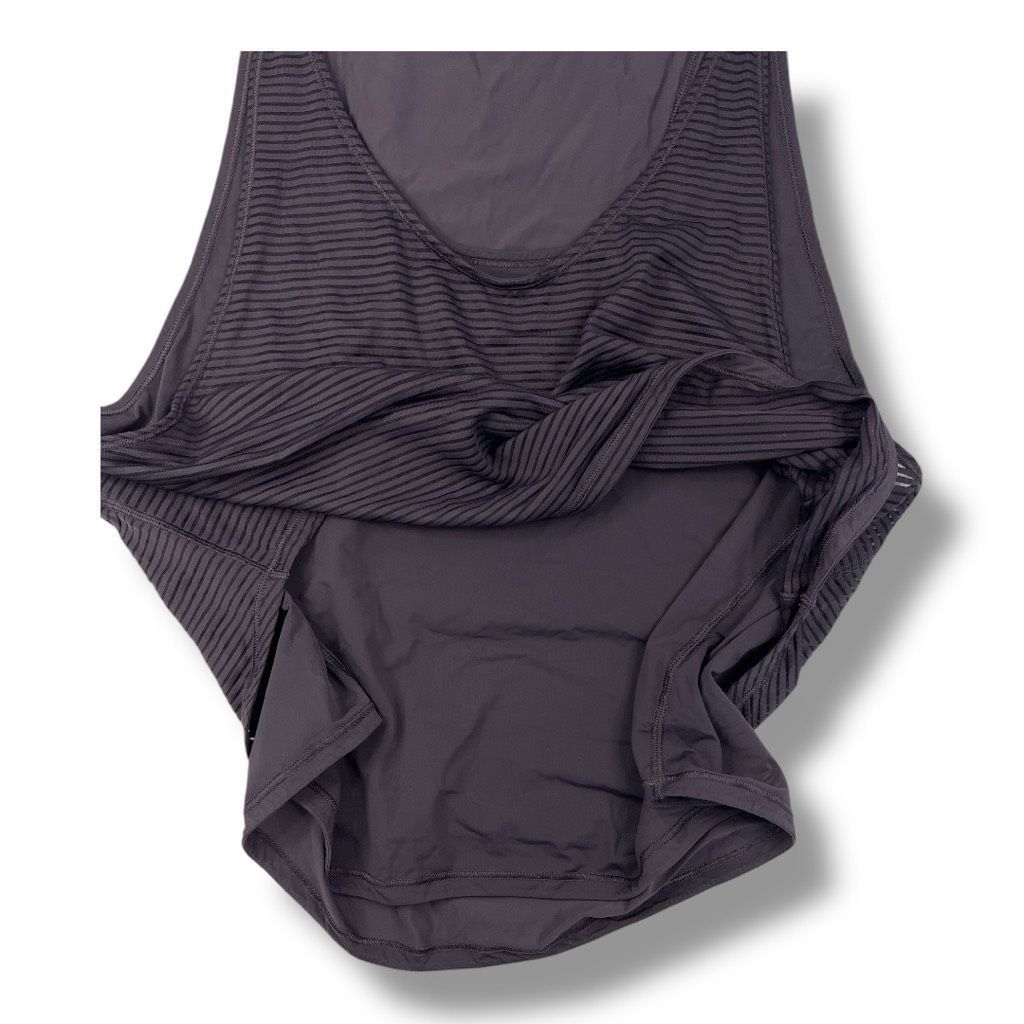 Lululemon Lululemon Lean In Mesh Tank Top Size Medium Size M / US 6-8 / IT 42-44 - 1 Thumbnail