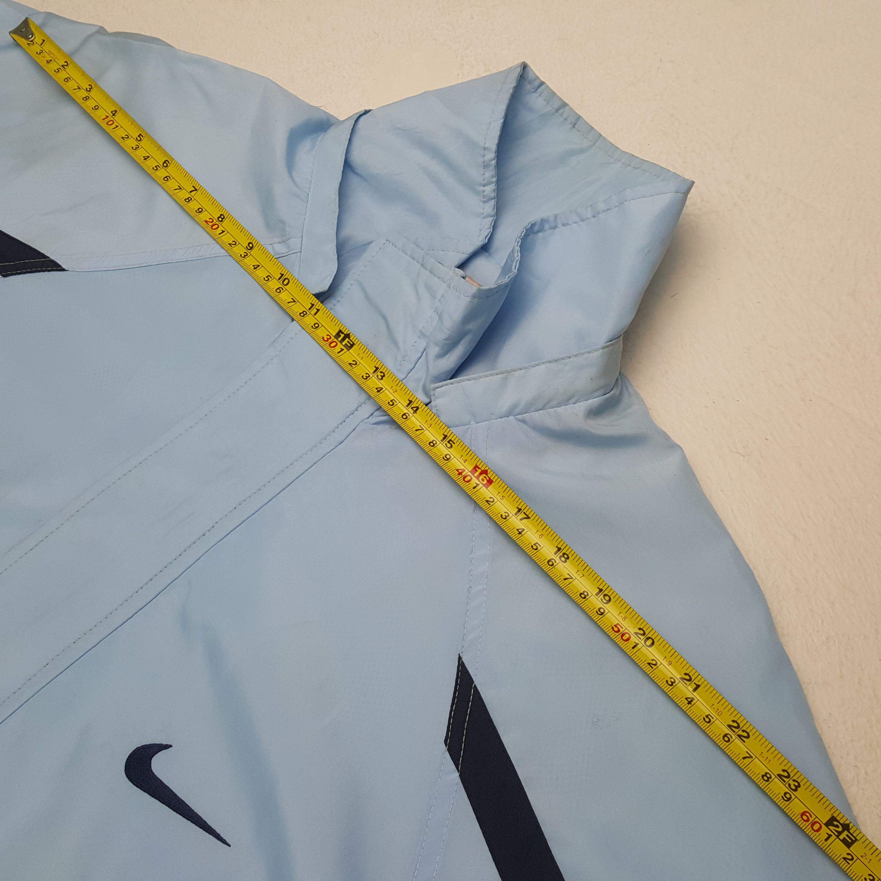 Nike Vintage Nike Swoosh Sportswear Windbreaker Jacket RR3 Size US XL / EU 56 / 4 - 6 Thumbnail
