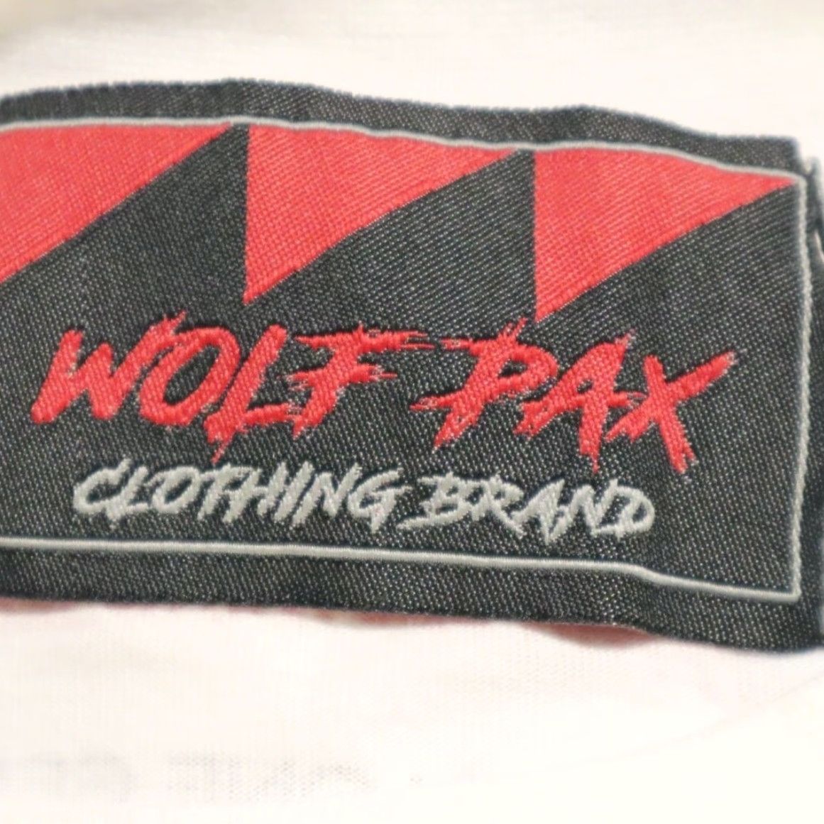 Vintage Wolf Pax Clothing Brand Eat or Get Ate Solid T-Shirt White Men's L Size US L / EU 52-54 / 3 - 5 Thumbnail