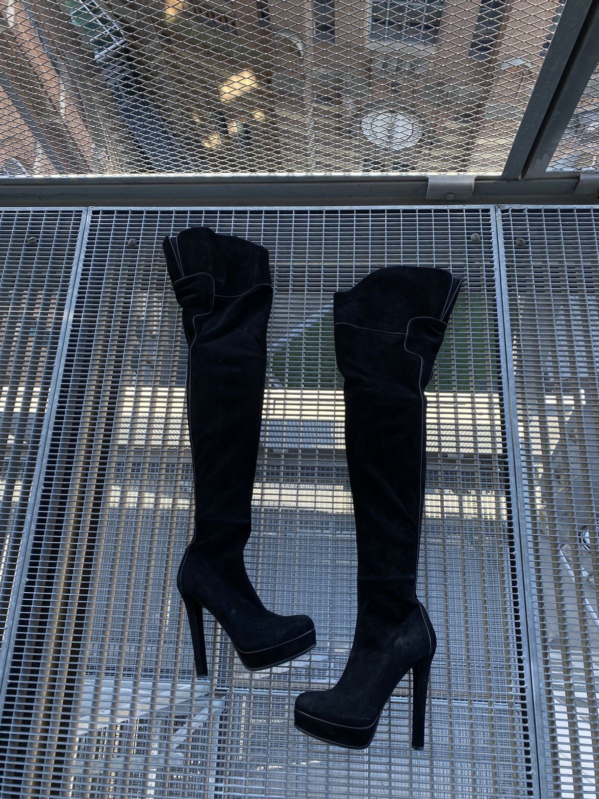 Gucci Gucci Suede Boots Heels Knee High Size US 9 / IT 39 - 2 Thumbnail