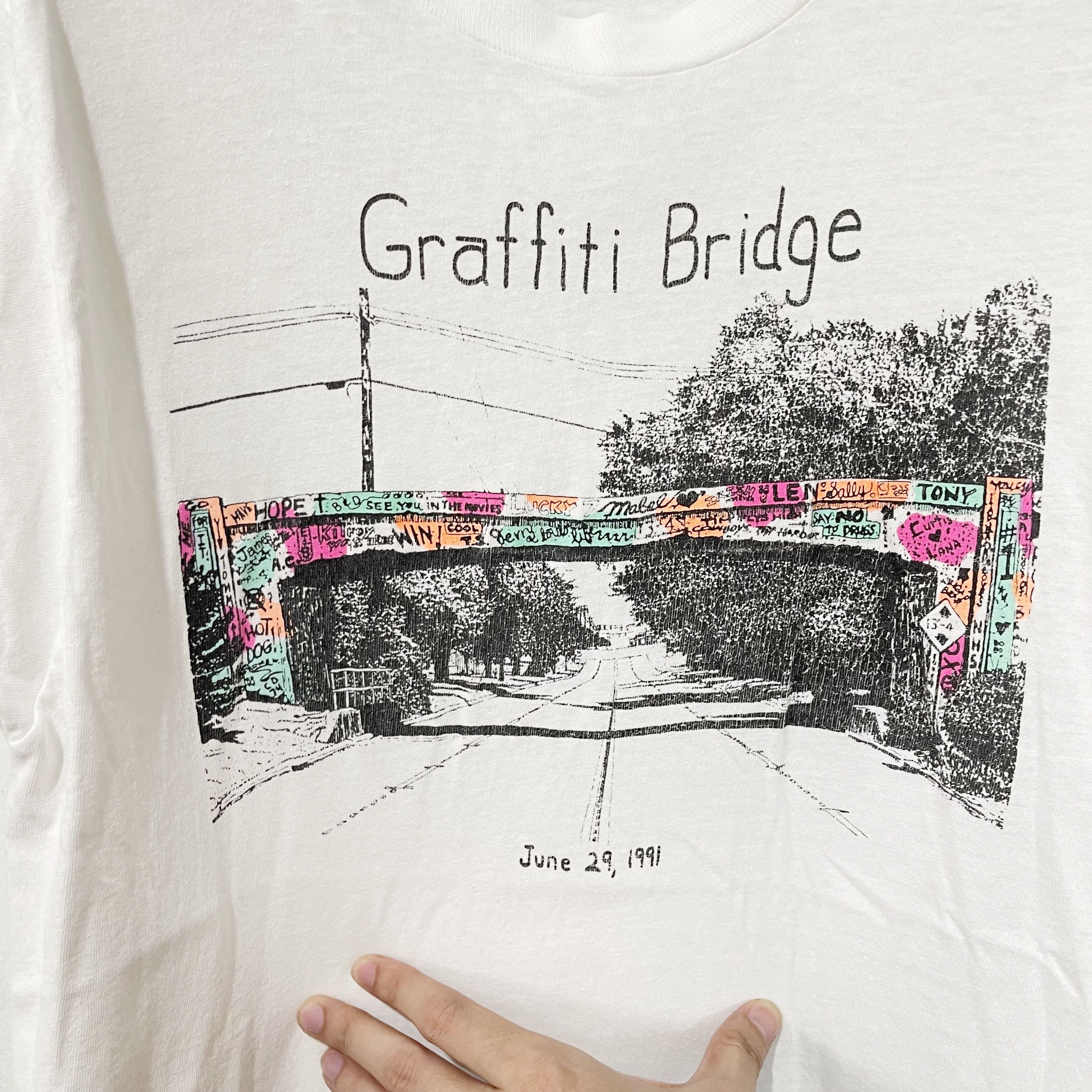Vintage Vintage 1991 Graffiti Bridge T-Shirt Size US S / EU 44-46 / 1 - 2 Thumbnail