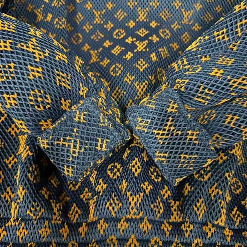 Louis Vuitton Louis Vuitton LV Gradient Mesh Waistcoat with Pattern-2506 Size US L / EU 52-54 / 3 - 3 Thumbnail