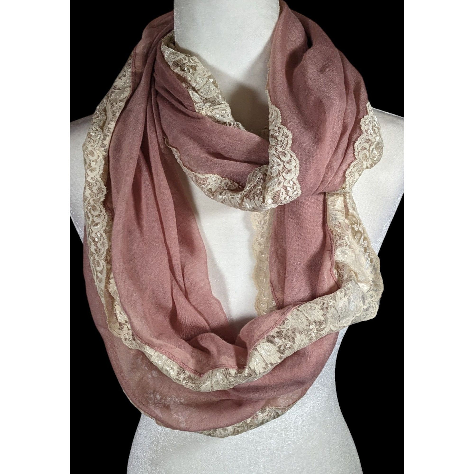 BP. BP Coquette Victorian Rose Pink Infinity Scarf With Cream Fl Size ONE SIZE - 1 Thumbnail