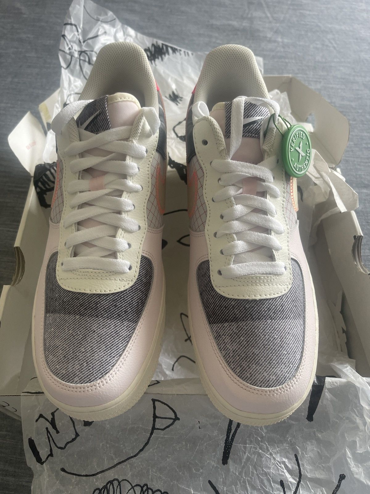 Nike AIR FORCE 1 Light soft pink pure platinum Size US 10 / EU 43 - 1 Thumbnail