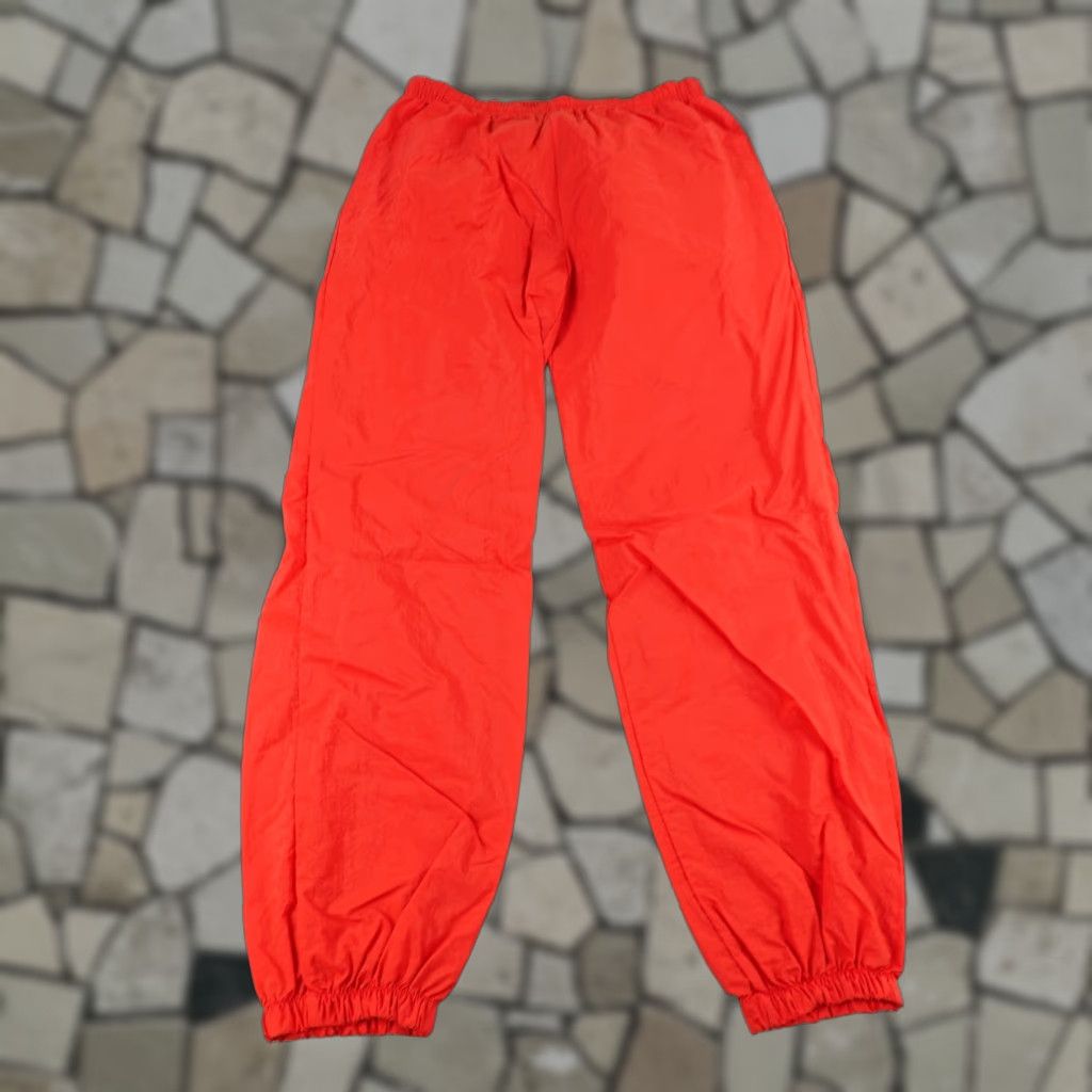 Marlboro VINTAGE Marlboro Track Pants Mens Large Red Tapered Leg 90s Activewear Size US 31 - 1 Thumbnail