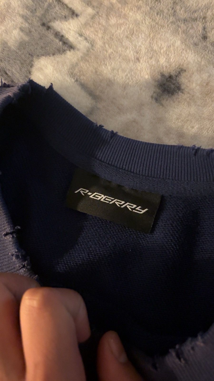 The GV Gallery raspberry hills Panther sweater Size US S / EU 44-46 / 1 - 2 Thumbnail