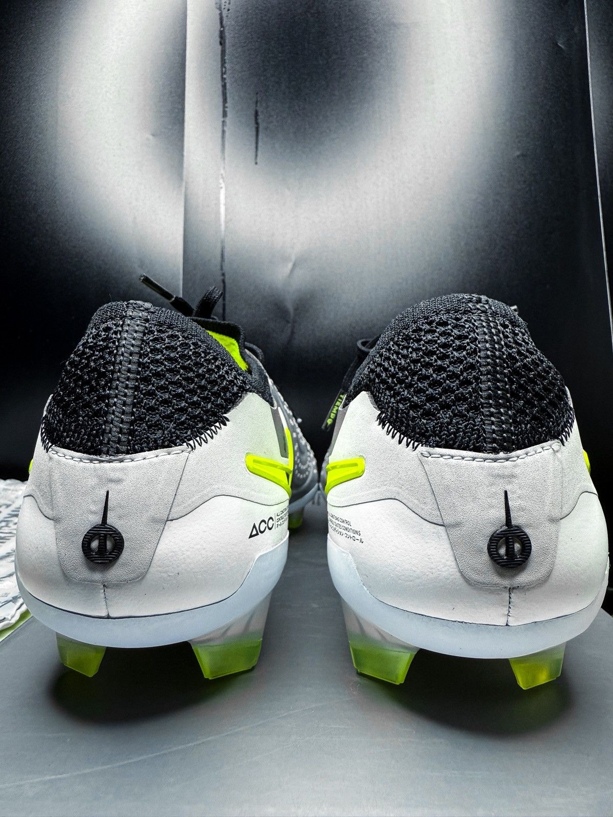 Nike Nike Tiempo Legend 10 Elite Size US 8.5 / EU 41-42 - 3 Thumbnail