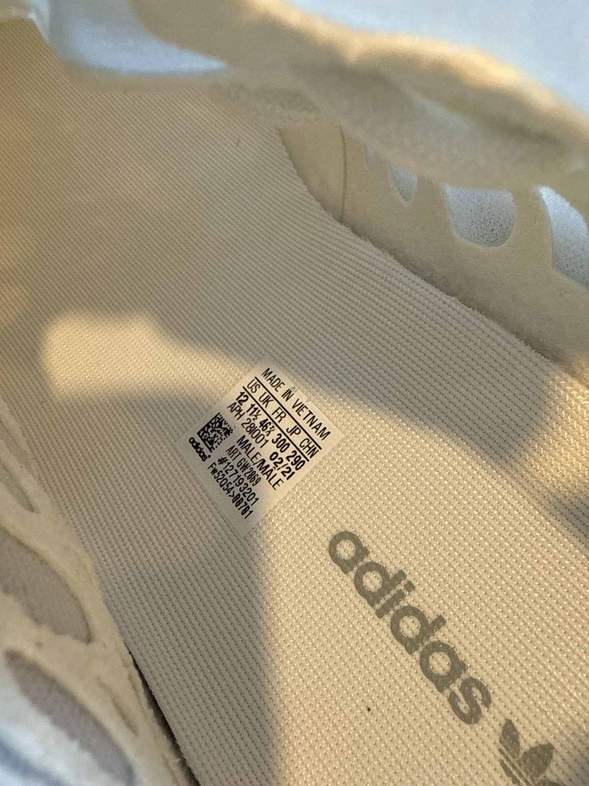 Yeezy Yeezy Boost 350 Mono Ice Size US 12 / EU 45 - 10 Thumbnail