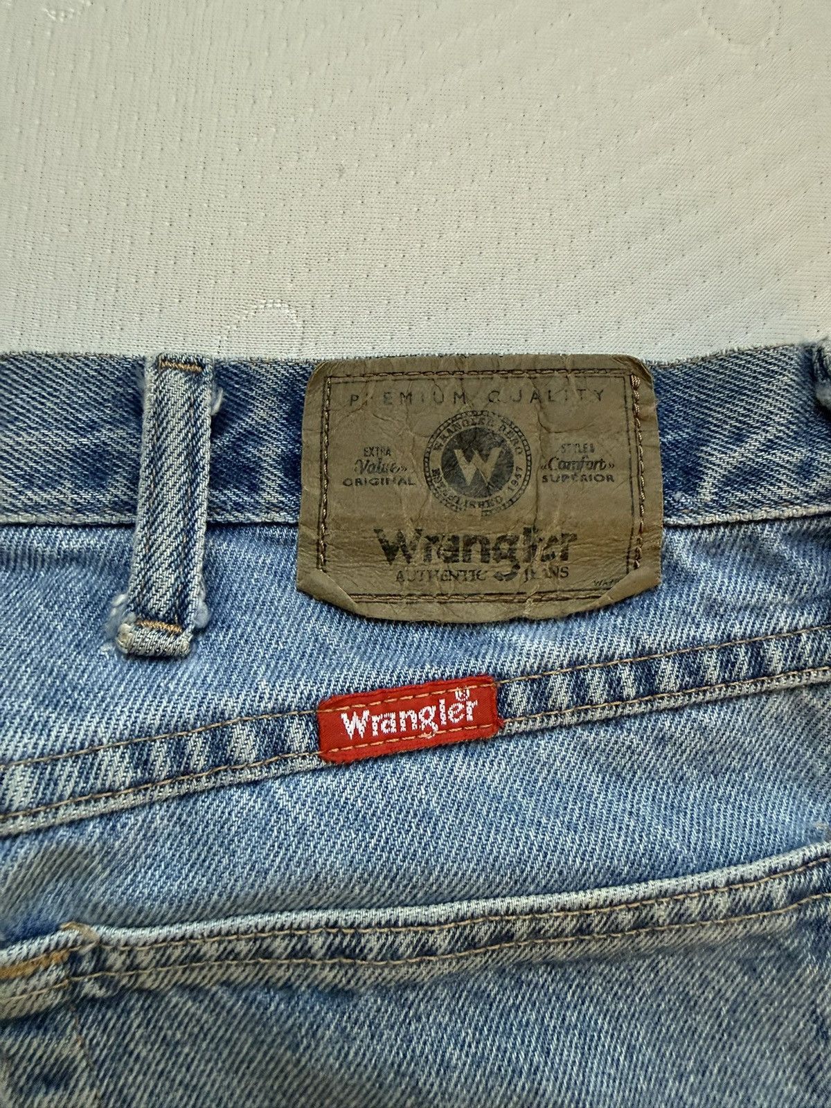 Wrangler Vintage Wrangler straight-leg jean Size US 32 / EU 48 - 6 Thumbnail