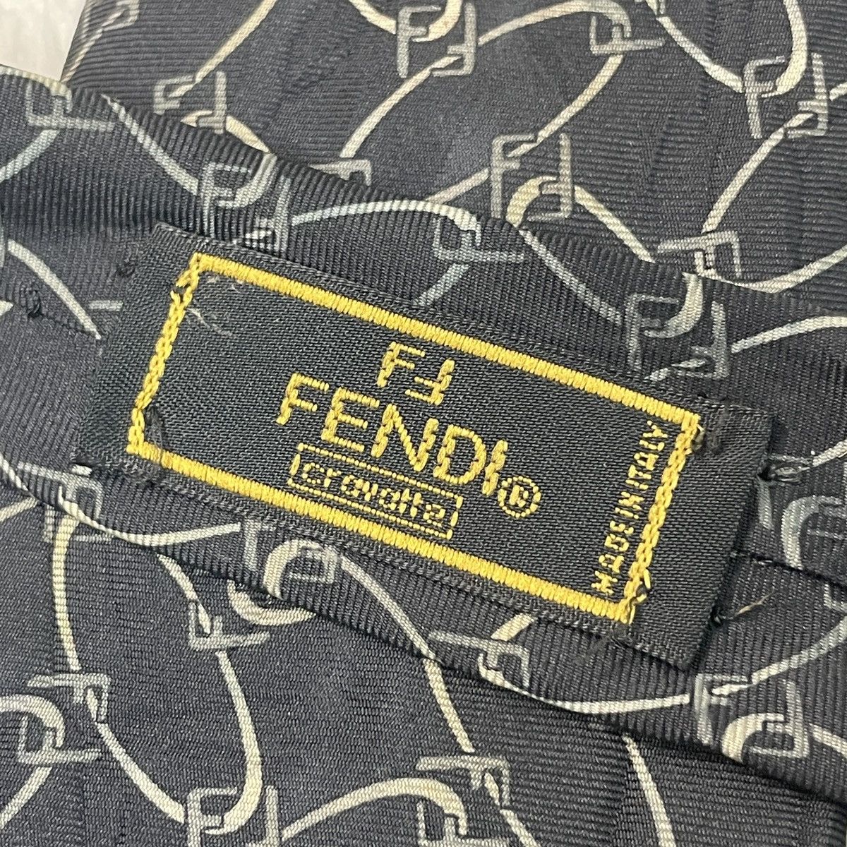 Fendi 🔥LAST PRICE🔥 Vintage Fendi Cravatte FF Silk Ties Size ONE SIZE - 13 Thumbnail