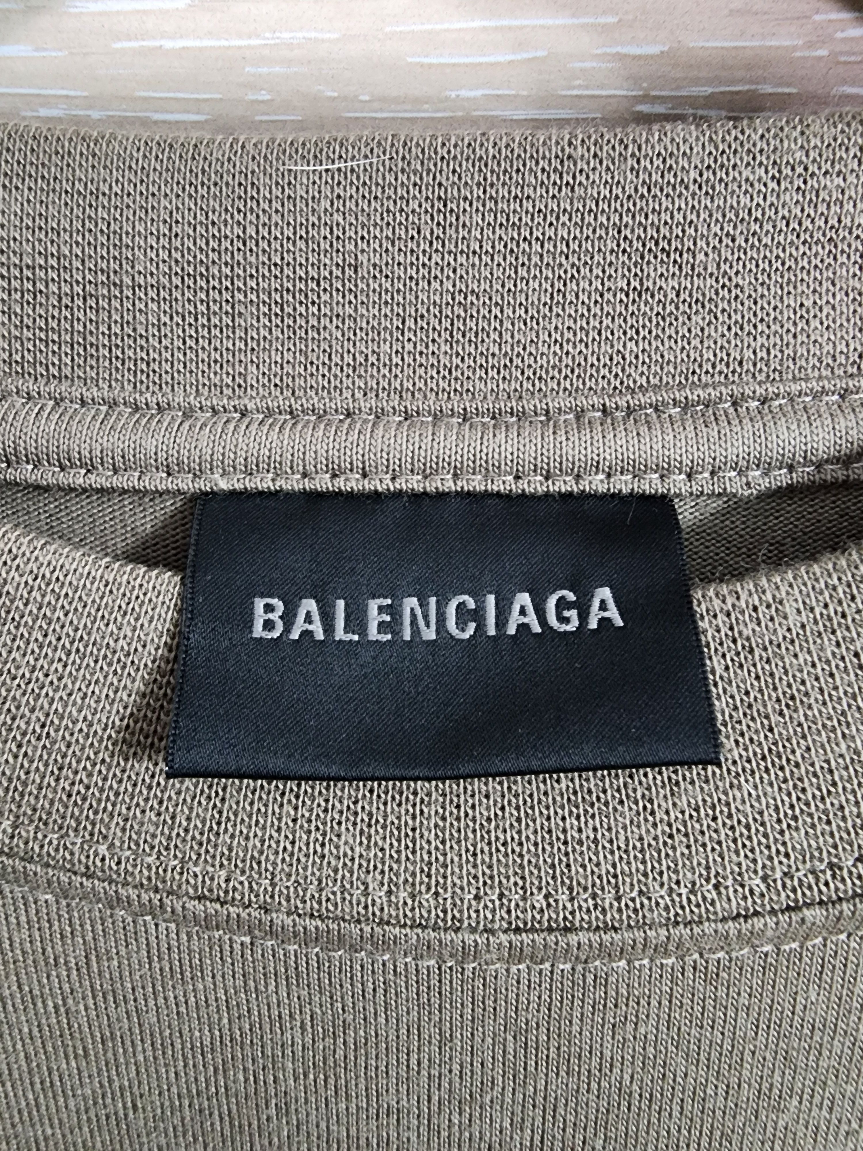 Balenciaga World Food Programme Double Sleeve T-Shirt Size US M / EU 48-50 / 2 - 7 Thumbnail