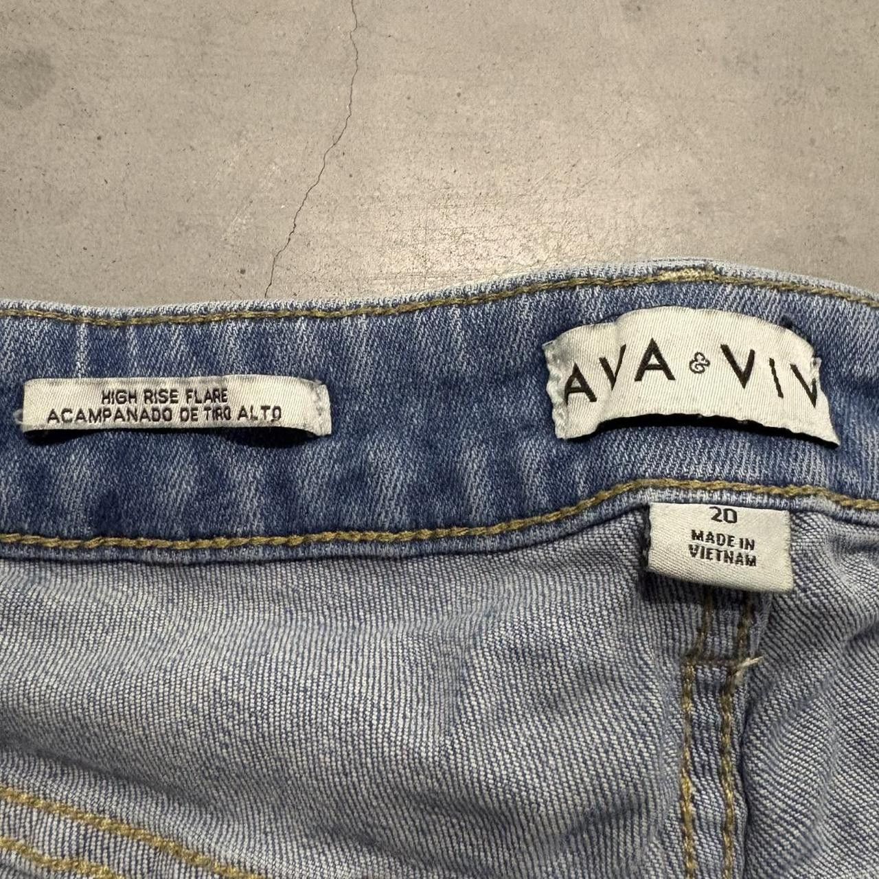 Vintage Crazy Vintage Y2K/2000s Baggy High Rise Flare Ripped Medium Blue Wash Denim Jeans! Size US 38 / EU 54 - 5 Thumbnail