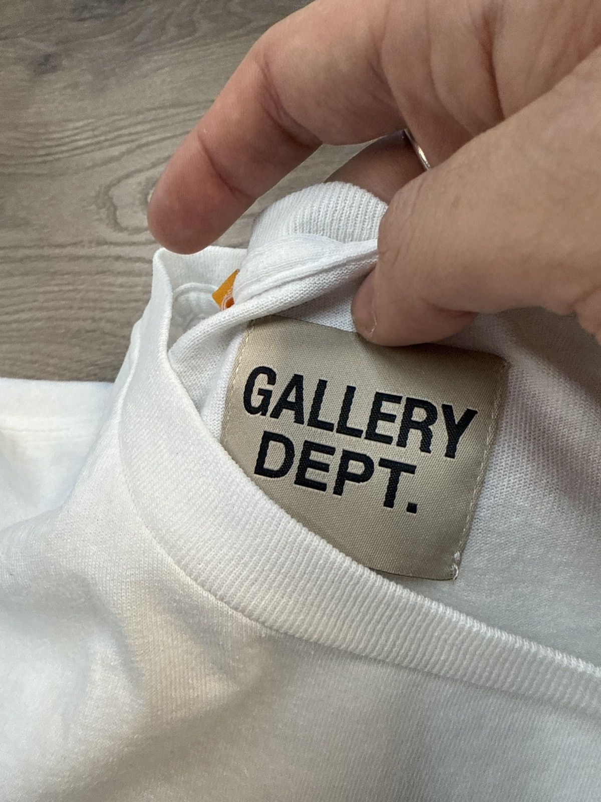 Gallery Dept. Gallery dept basic logo T shirt white large Size US L / EU 52-54 / 3 - 4 Thumbnail