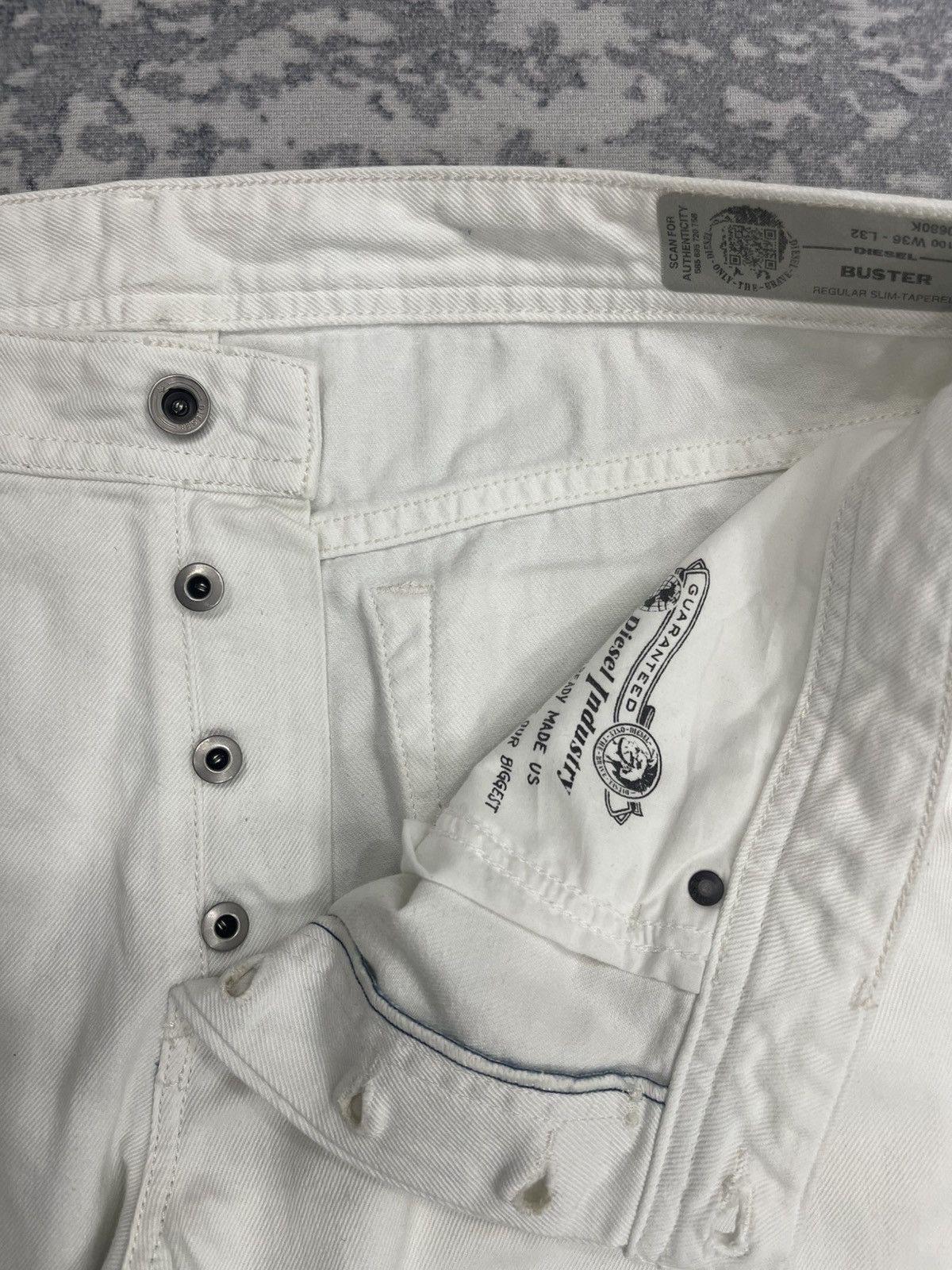 Diesel Diesel Industries Buster Fly Button Distressed Denim s12 Size US 36 / EU 52 - 5 Thumbnail