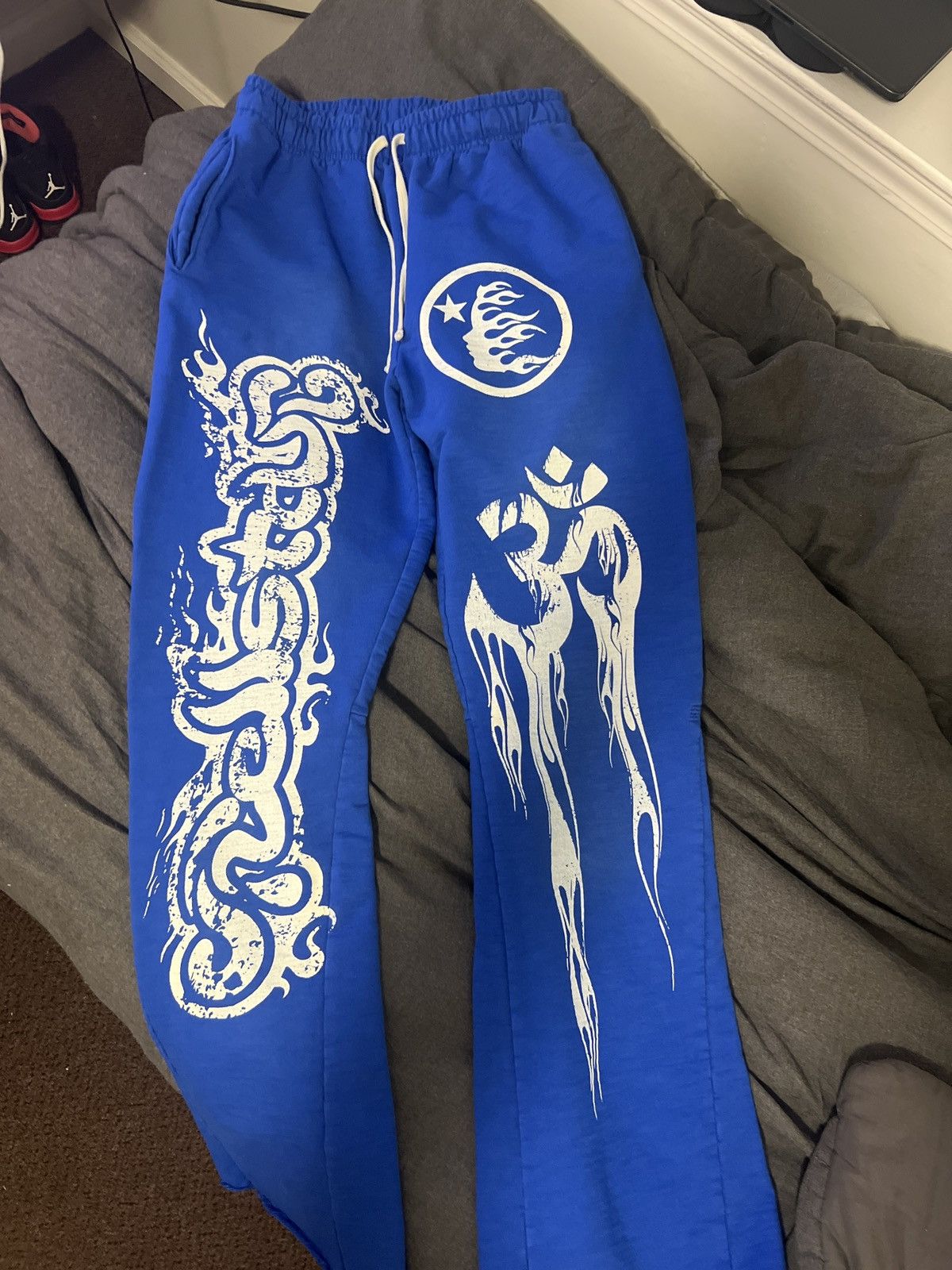 Hellstar Blue Yoga Hoodie Blue hellstar yoga blue パーカー