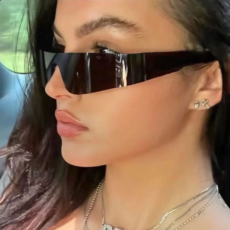 Other Fashion Sunglasses Y2k Hot Girl Sunglasses Size ONE SIZE - 2 Thumbnail