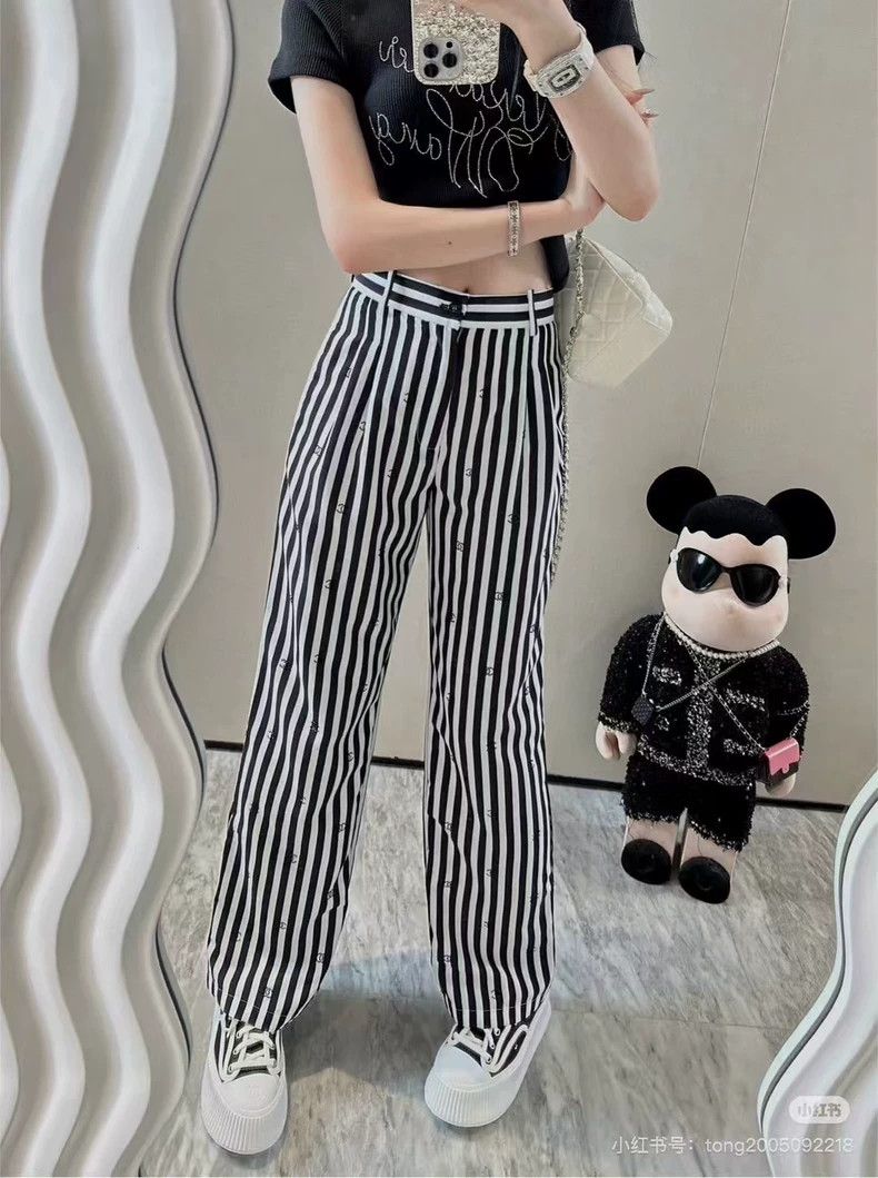 Chanel Chanel Black and white striped diamond logo casual pants Size 25" / US 0 / IT 36 - 2 Thumbnail