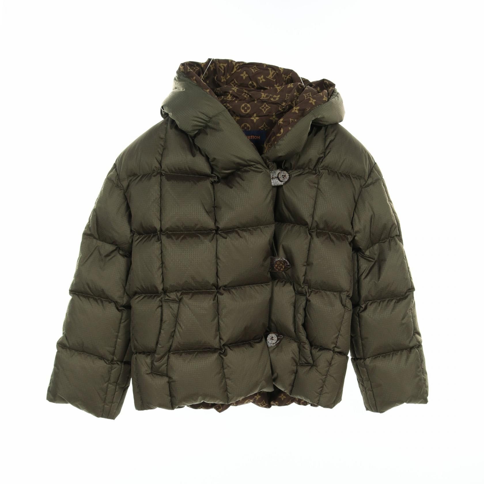 Louis Vuitton Louis Vuitton Louis Vuitton Monogram Nylon Down Jacket Canvas Outerwear RW212W E54 FLOW16 Size ONE SIZE - 1 Thumbnail