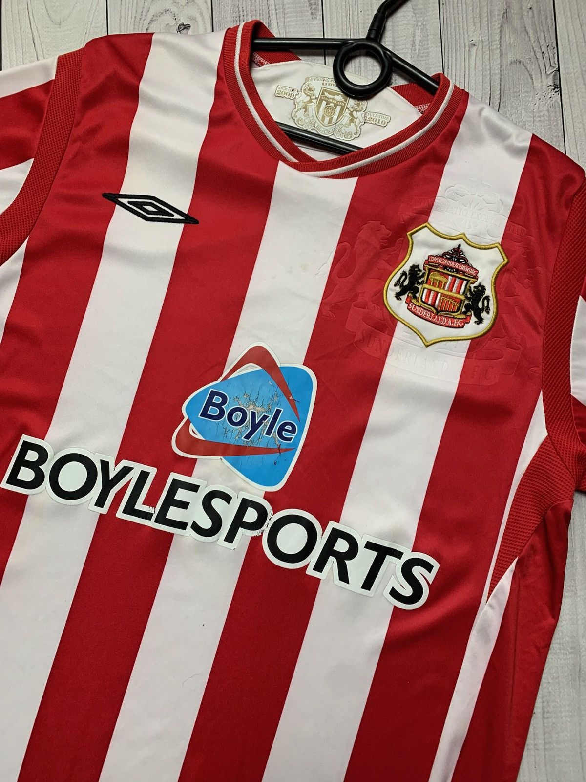 Umbro × Vintage Vintage Umbro Sunderland soccer jersey size M rare Size US M / EU 48-50 / 2 - 2 Thumbnail