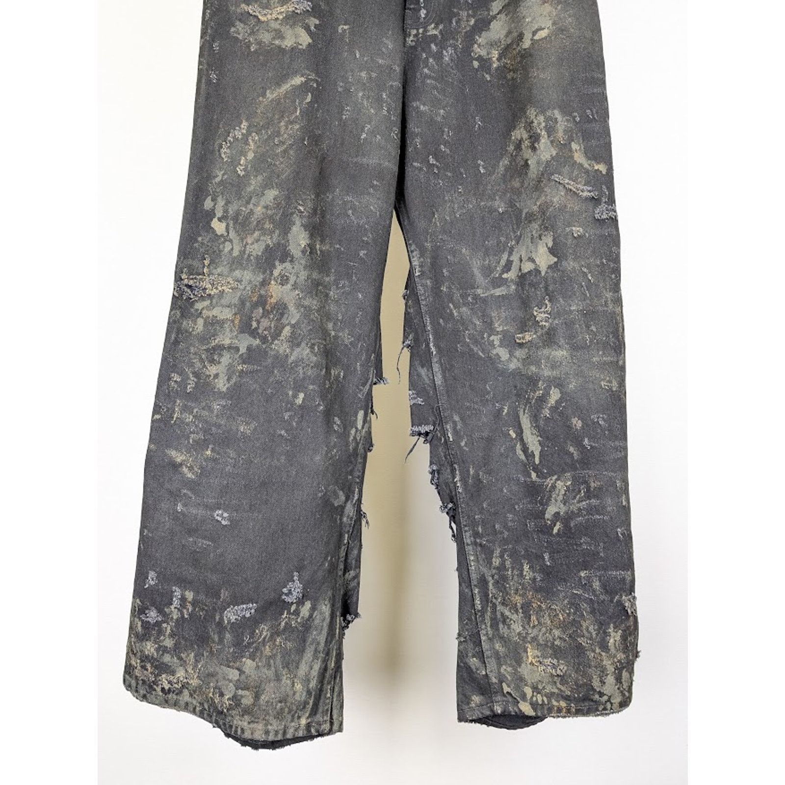 Balenciaga o1rshd1 Unisex Super Destroyed Baggy Pants 13 in Flat Black Size US 32 / EU 48 - 3 Thumbnail