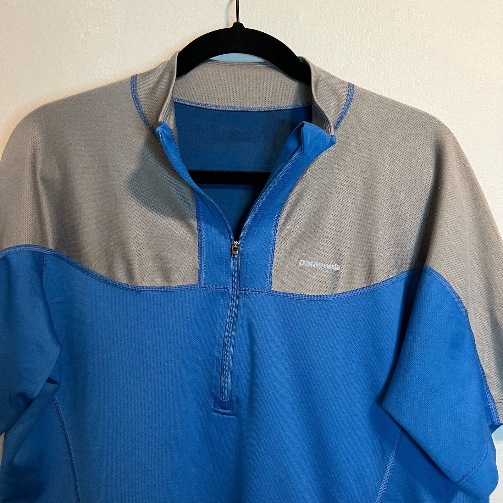 Patagonia Patagonia Athletic Blue Grey Tee Shirt Hiking Men’s Size L Size US L / EU 52-54 / 3 - 5 Thumbnail