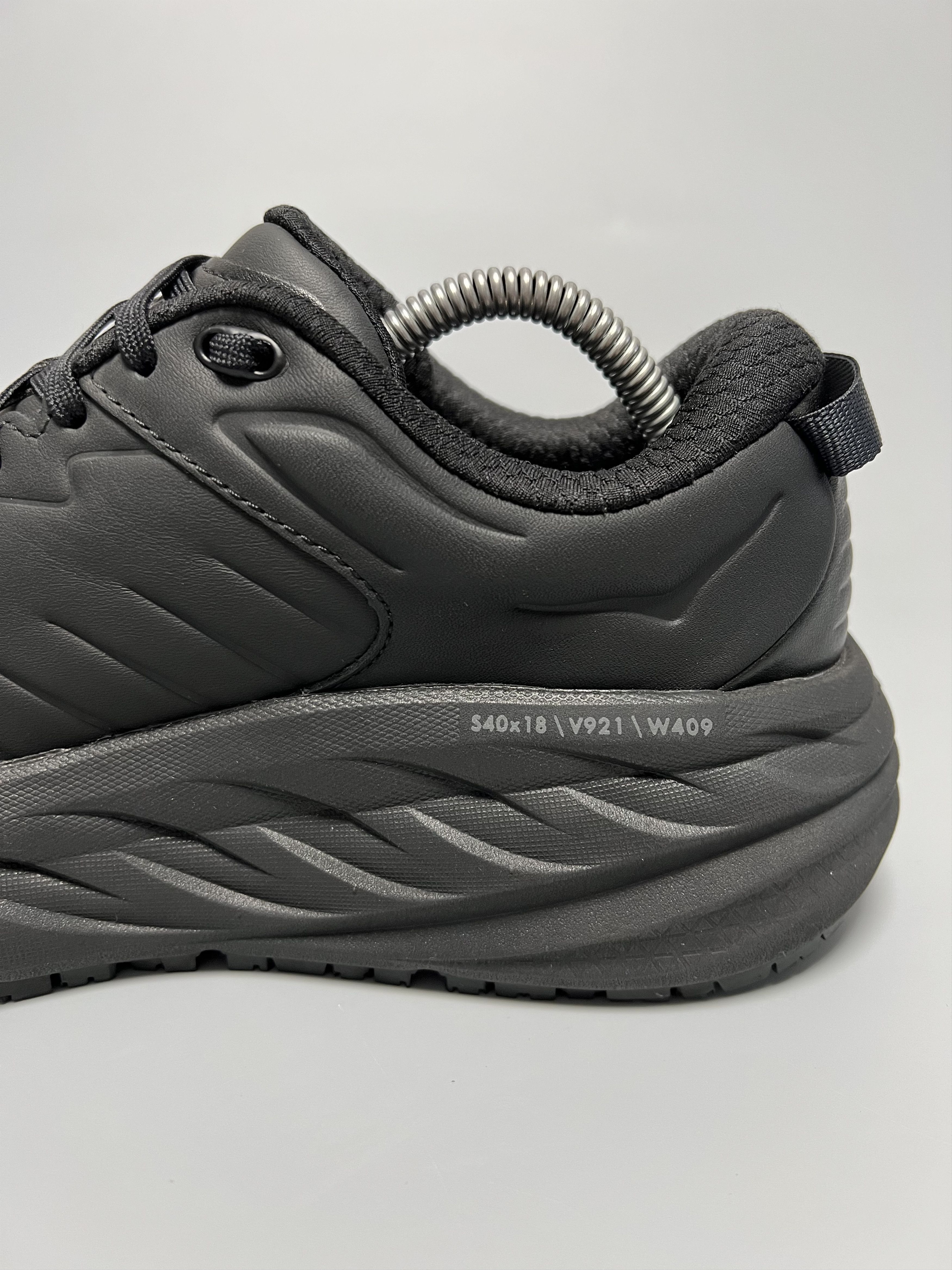 Hoka 8 EE Hoka One One Bondi SR Wide Running Shoes Walking Gym Size US 8 / EU 41 - 11 Thumbnail