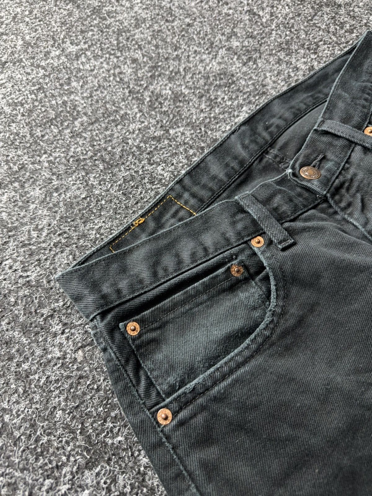 Levi's Vintage Clothing 90s Levis 751 USA Black Faded Distressed Denim Jeans Vintage Size US 33 - 7 Thumbnail