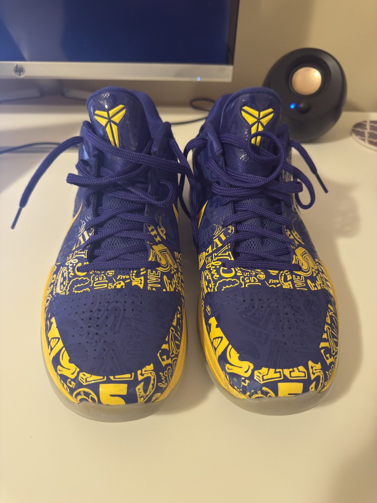 Nike Kobe V Protro ‘5 Rings’ Size US 11.5 / EU 44-45 - 5 Thumbnail