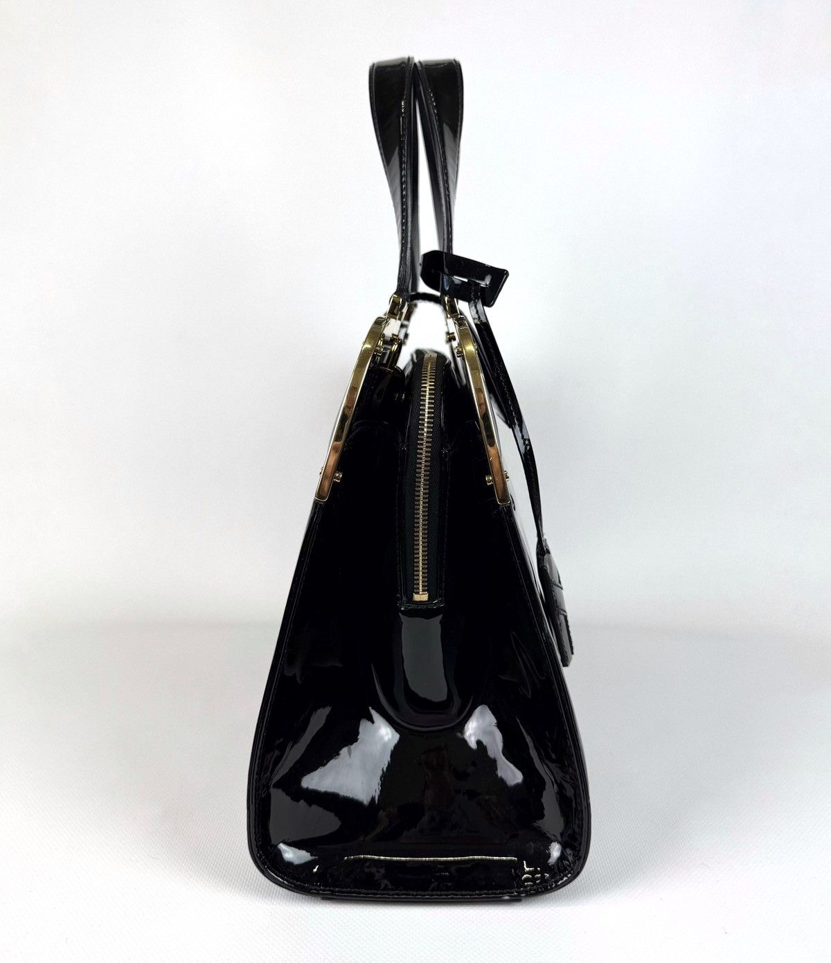 Yves Saint Laurent Yves Saint Laurent Black Patent Leather Uptown Satchel Bag Size ONE SIZE - 6 Thumbnail