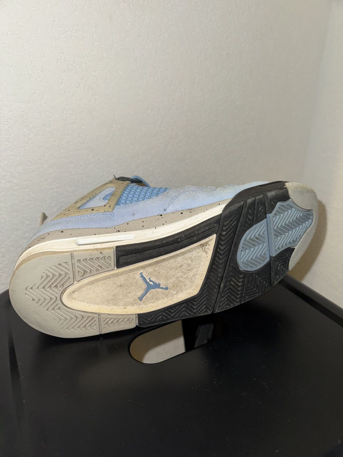 Nike Jordan 4 University Blue Size US 7 / EU 40 - 3 Thumbnail