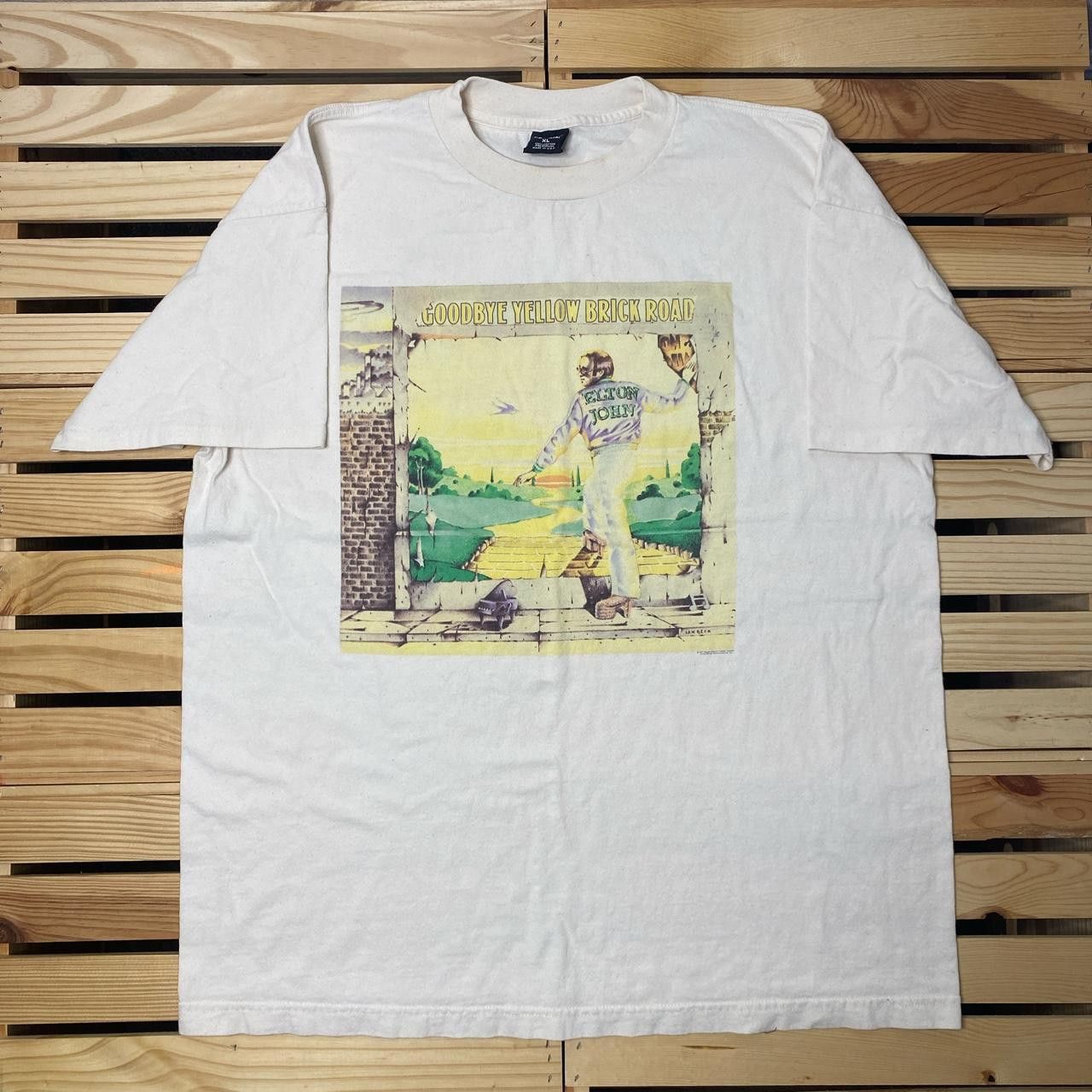 Other Vintage Elton John Beige Singer-Songwriter Tee Size XL Size US XL / EU 56 / 4 - 1 Thumbnail