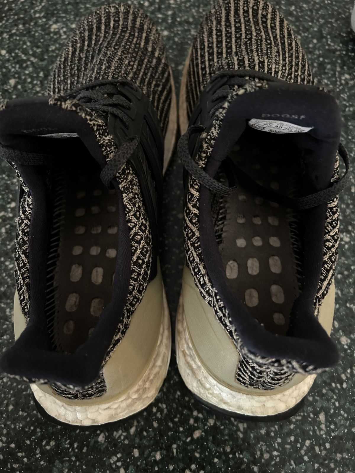Adidas Adidas Ultraboost Size US 7 / EU 40 - 8 Thumbnail