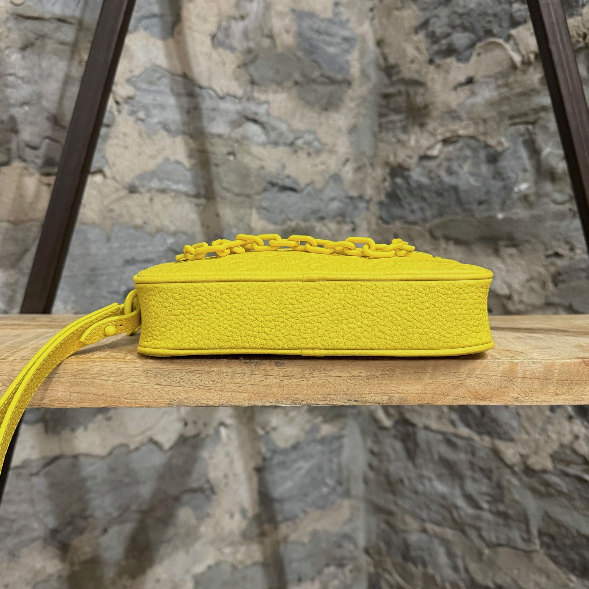 Louis Vuitton × Virgil Abloh Louis Vuitton Virgil Abloh SS19 Yellow Monogram Volga Pouch Size ONE SIZE - 7 Thumbnail