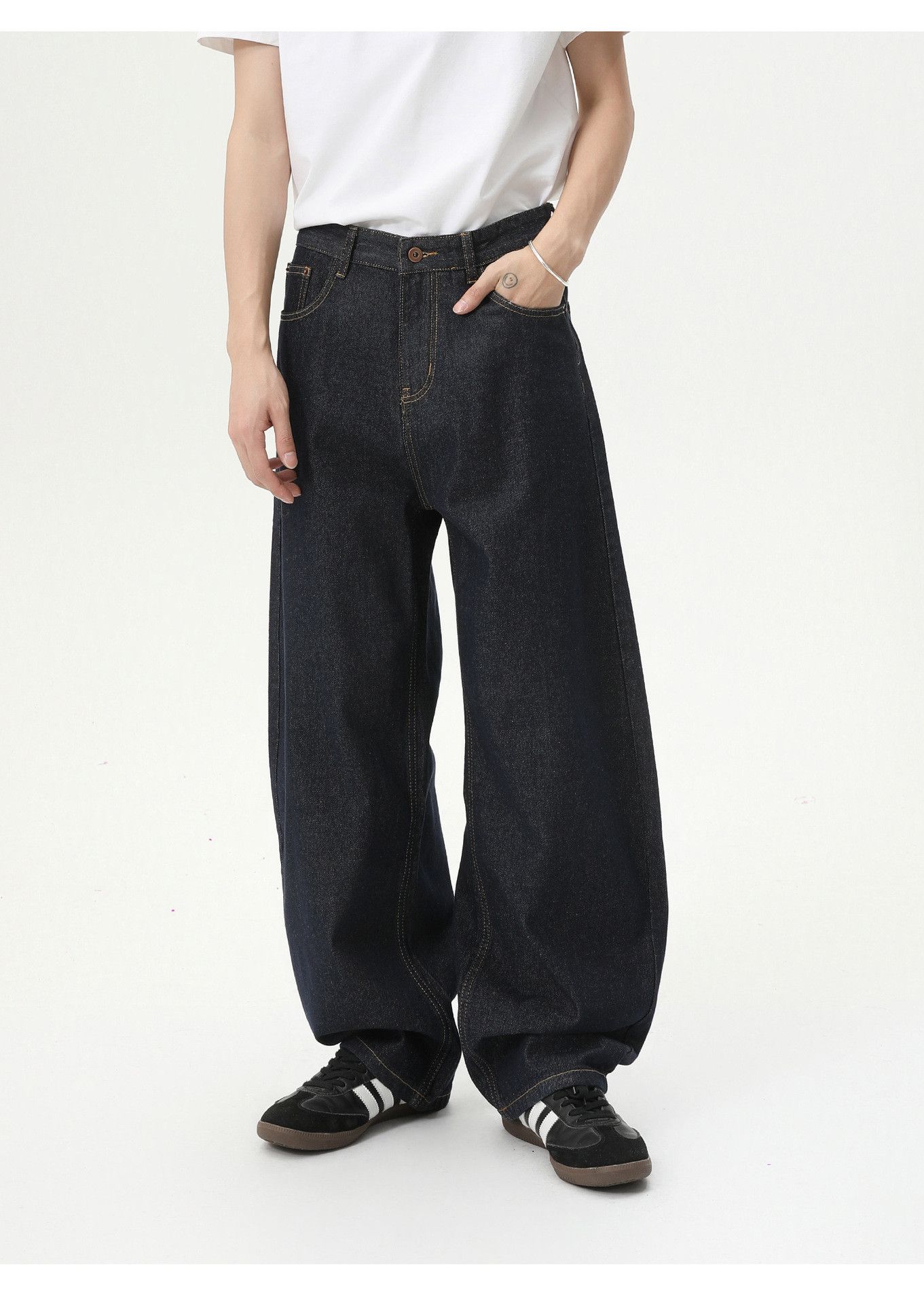 Jean Men's Japanese Retro Loose Saber-Cut Wide-Leg Jeans Size US 32 / EU 48 - 1 Thumbnail