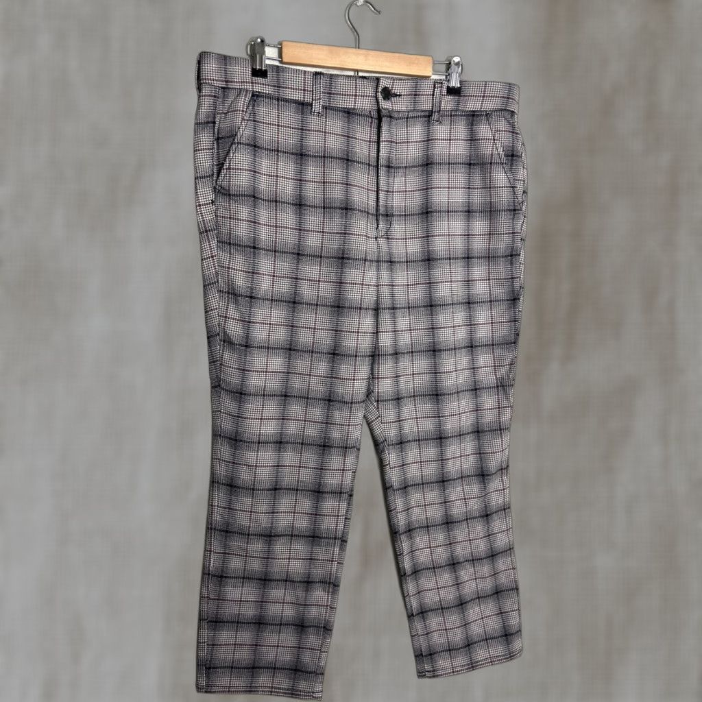 American Eagle Outfitters VINTAGE? (no) Size 40" / US 18 - 1 Thumbnail