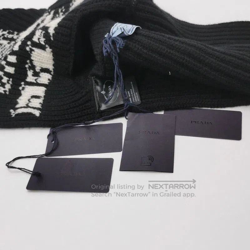 Prada Prada Black Cashmere Logo Scarf. Size ONE SIZE - 4 Thumbnail