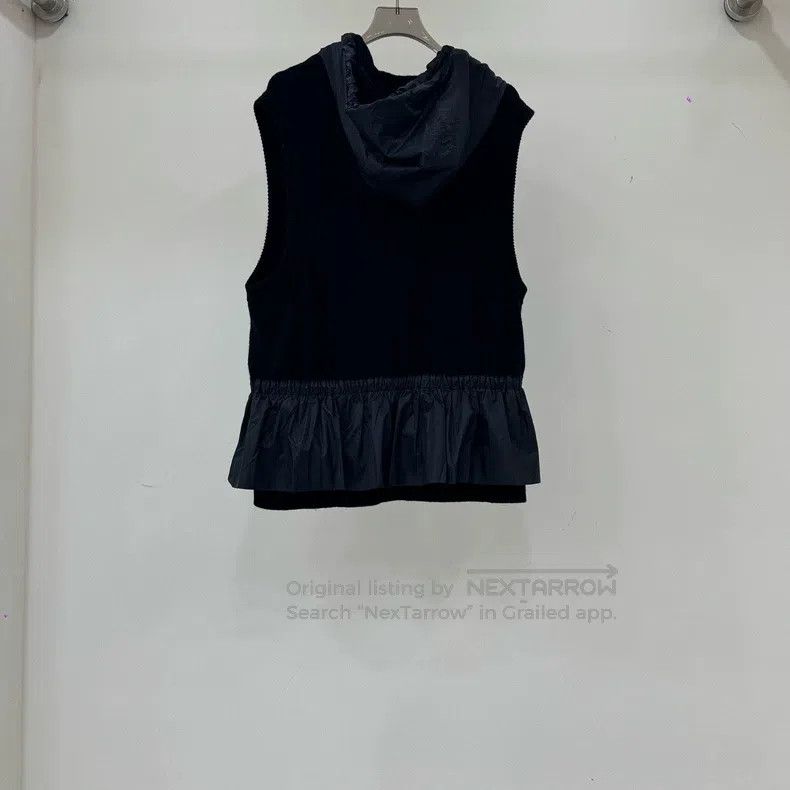 Louis Vuitton Louis Vuitton Black wool hooded vest Size S / US 4 / IT 40 - 2 Thumbnail