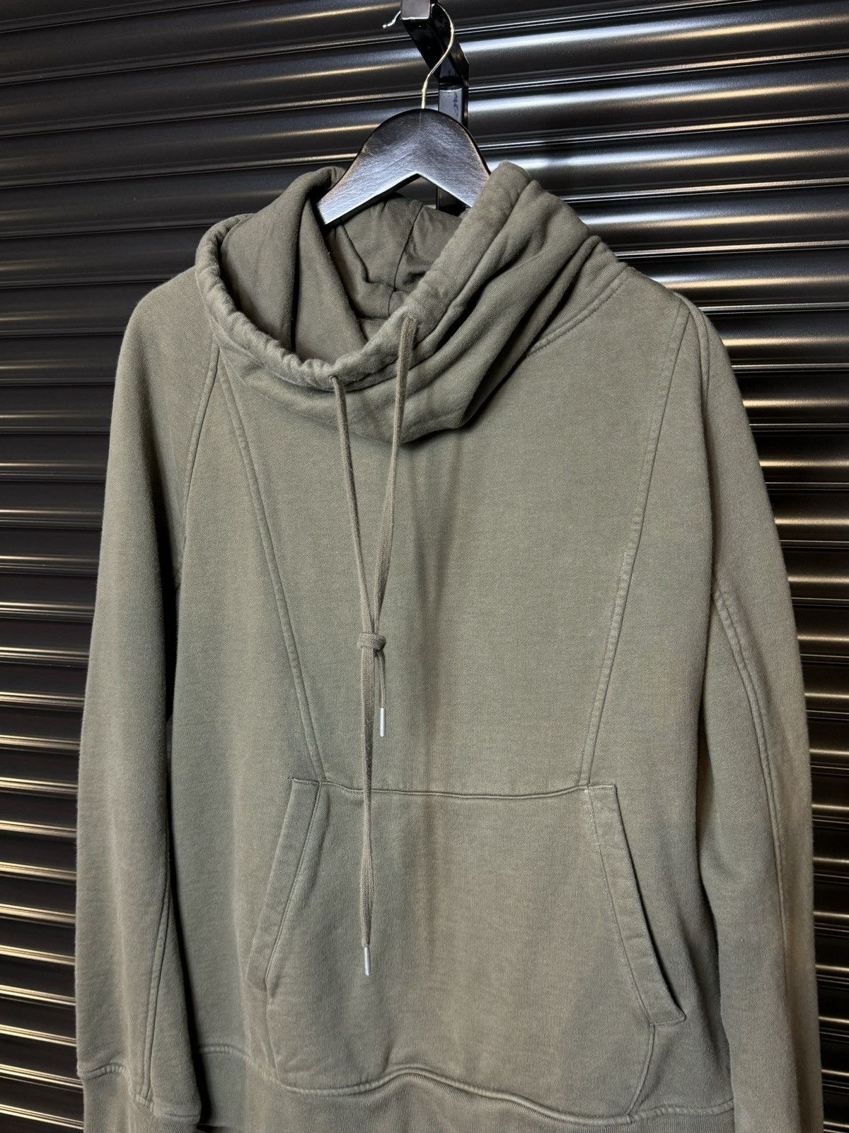 Helmut Lang Helmut Lang Olive Turtleneck Hoodie - XL Size US XL / EU 56 / 4 - 2 Thumbnail