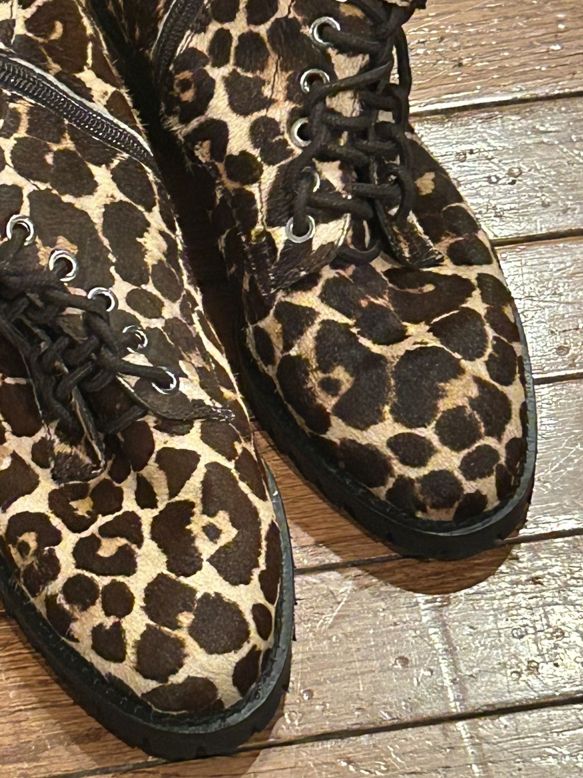 Rebecca Minkoff Rebecca Minkoff Jaiden Leopard Print Size US 7 / IT 37 - 17 Thumbnail