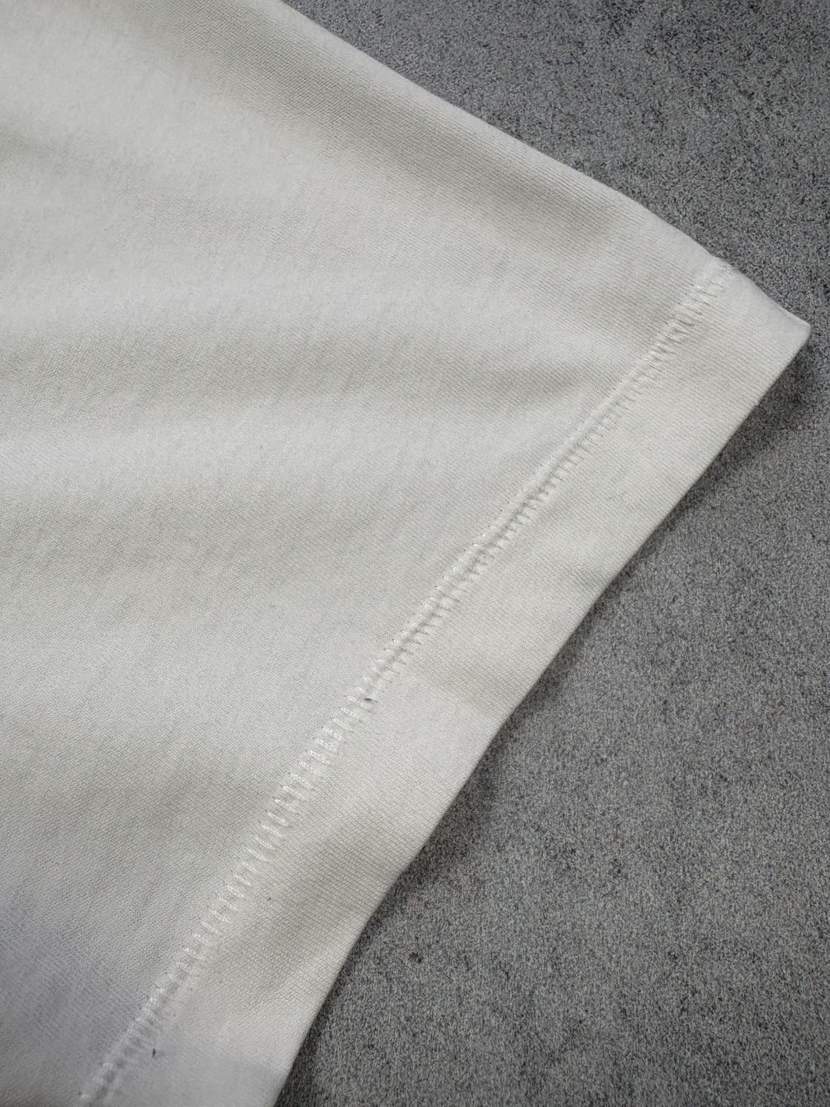 Helmut Lang Helmut Lang Archive Utility Back Logo Print T Shirt Rare Size US M / EU 48-50 / 2 - 7 Thumbnail